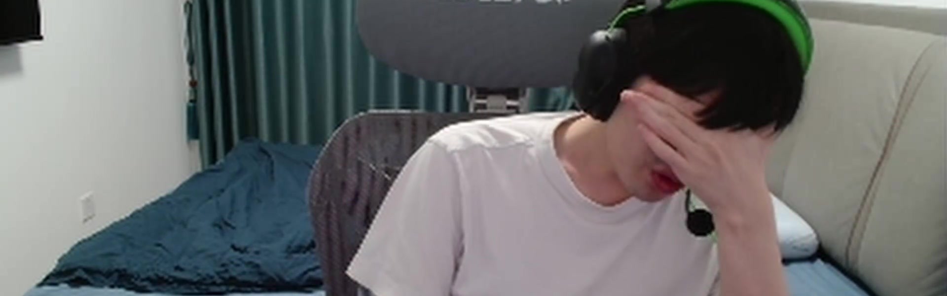 j9九游真人游戏第一平台Cryin：今年是GEN最有希望的一年，Chvoy没想象中那么坑